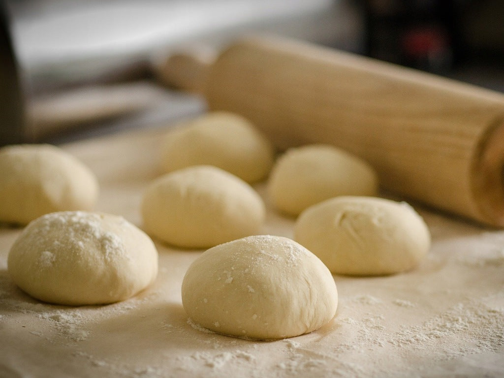 MĄKA PSZENNA Typ 650 uniwersalna ŚWIEŻA ToTa! 1 KG - POLSKIE ZIARNO